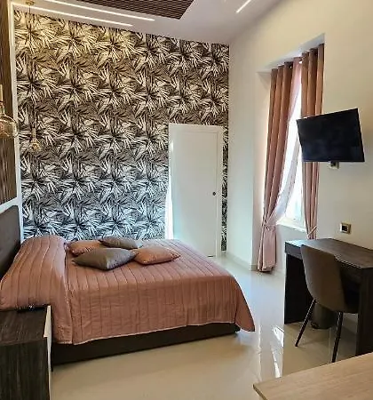 Silo ゲストハウス ナポリ