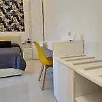 Silo 招待所 4*