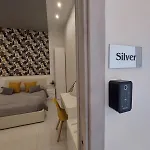 Silo 招待所