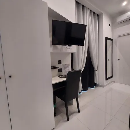 Silo 4* Naples